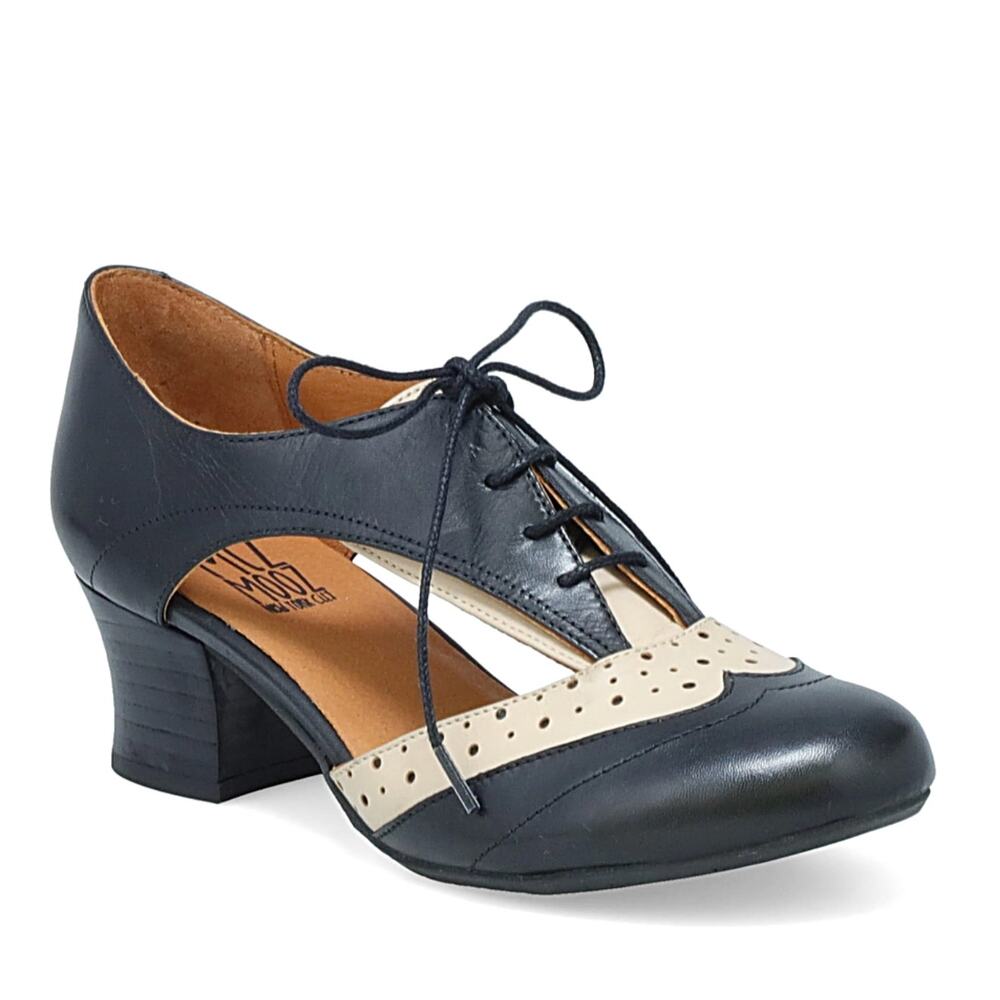 Miz Mooz Womens Fleur Heels US 8 EU 38.5 Black Leather Cut Out Lace Up NWOB